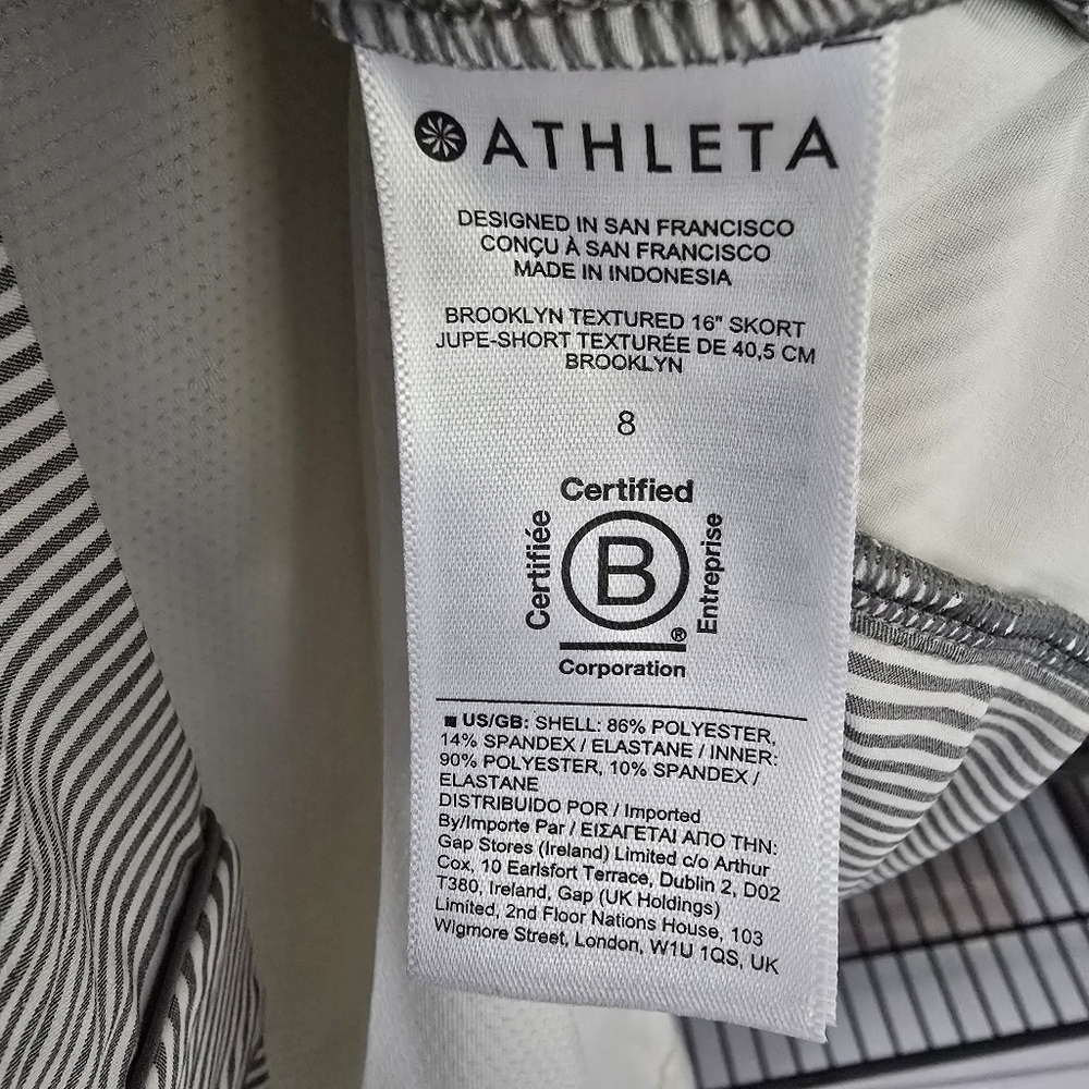 Athleta Brooklyn Mid rise skort in white Grey stripes Athleasure Summer Sport - Picture 11 of 11